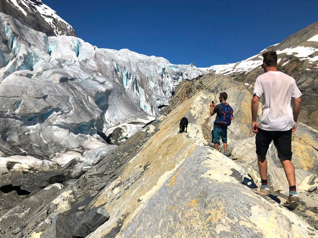 Hiking to Mummery Glacier Golden BC